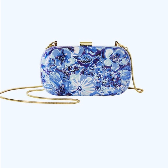 Lilly Pulitzer Handbags - Lilly Pulitzer Blue Hard Floral Clutch NWT